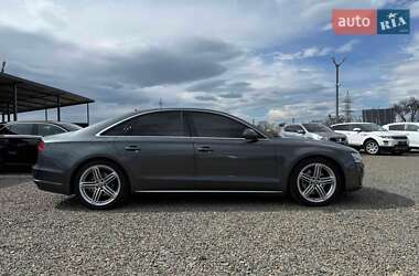 Седан Audi A8 2014 в 