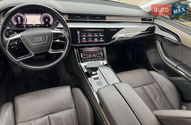 Седан Audi A8 2018 в 