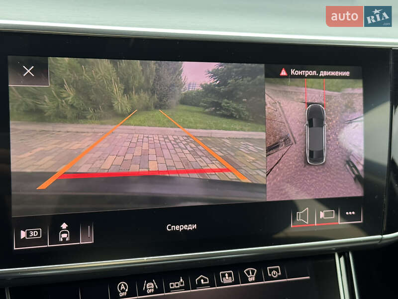 Седан Audi A8 2018 в Днепре