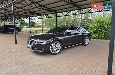 Седан Audi A8 2015 в Кривому Розі