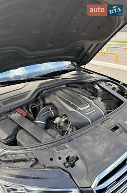 Седан Audi A8 2013 в 