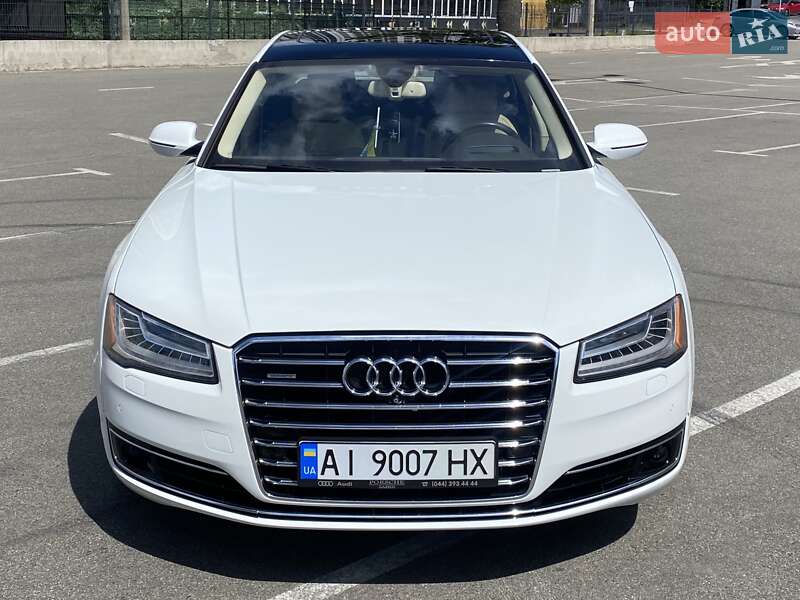 Седан Audi A8 2015 в Киеве