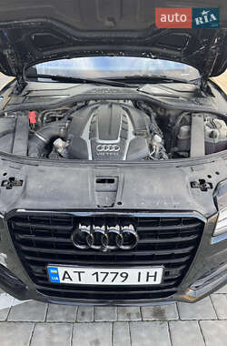 Седан Audi A8 2015 в 
