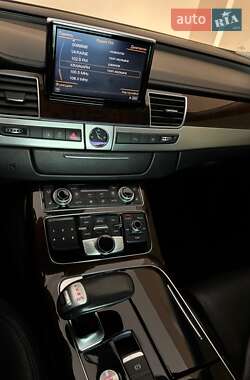Седан Audi A8 2014 в 