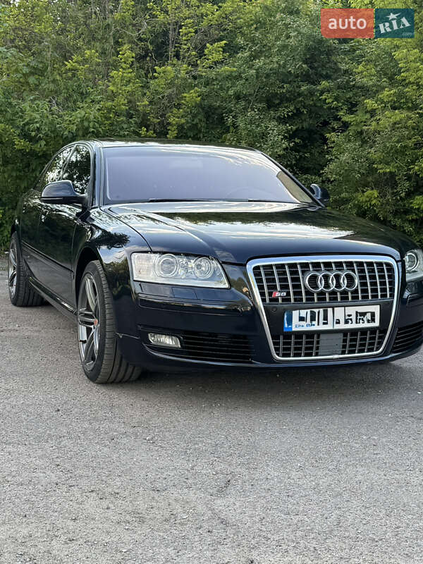 Седан Audi A8 2008 в Житомире