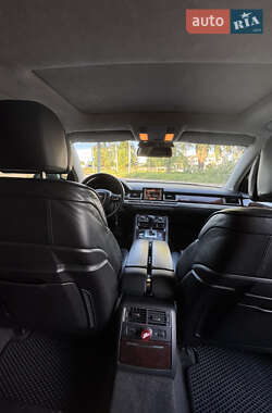 Седан Audi A8 2008 в 