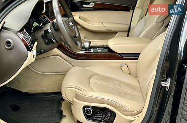 Седан Audi A8 2013 в 
