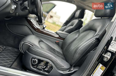 Седан Audi A8 2015 в 