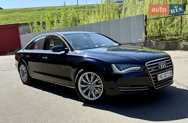 Седан Audi A8 2010 в 
