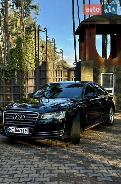 Седан Audi A8 2012 в 