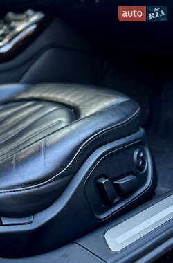 Седан Audi A8 2012 в 