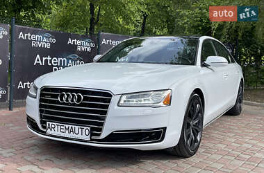 Седан Audi A8 2016 в 