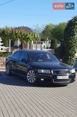 Седан Audi A8 2002 в Косове