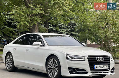 Седан Audi A8 2014 в 