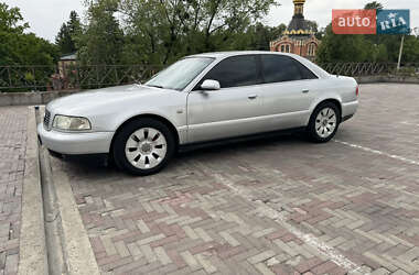 Седан Audi A8 1999 в 