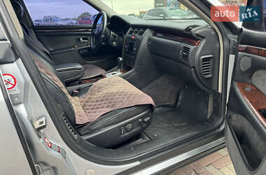 Седан Audi A8 1999 в 