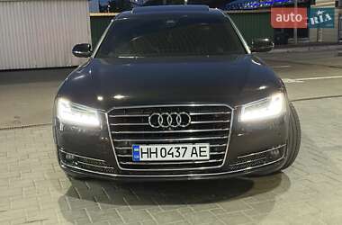 Седан Audi A8 2013 в 
