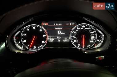 Седан Audi A8 2013 в 