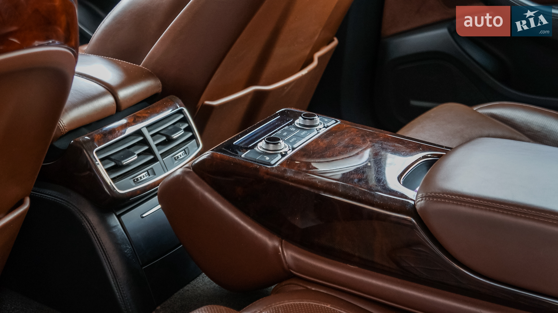 2016 Audi A8 - мініатюра 11