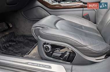 Седан Audi A8 2017 в 
