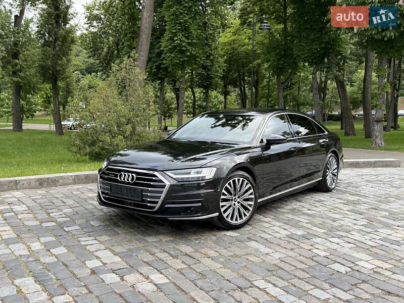 Седан Audi A8 2021 в Киеве