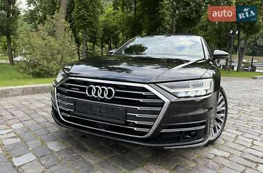 Седан Audi A8 2021 в 