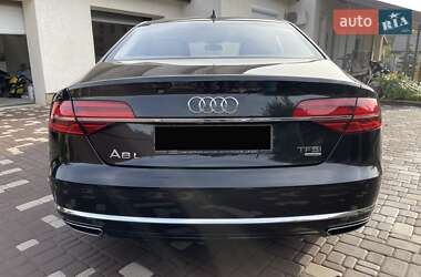 Седан Audi A8 2013 в 