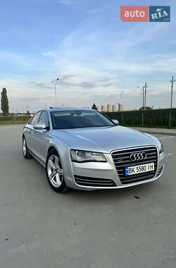 Седан Audi A8 2012 в 