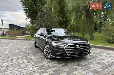 Седан Audi A8 2021 в 