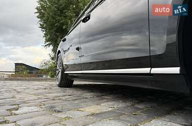 Седан Audi A8 2021 в 