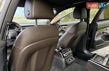 Седан Audi A8 2021 в 