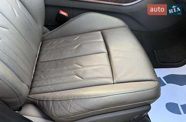 Седан Audi A8 2021 в 