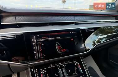 Седан Audi A8 2021 в 