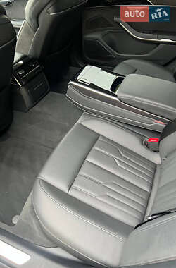 Седан Audi A8 2019 в 