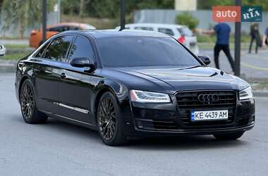 Седан Audi A8 2015 в Дніпрі