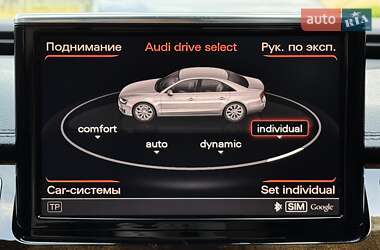 Седан Audi A8 2015 в 