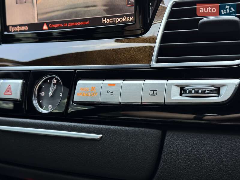 Седан Audi A8 2015 в Дніпрі
