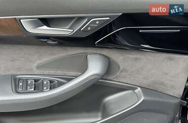 Седан Audi A8 2015 в 