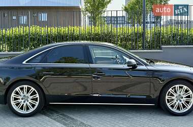 Седан Audi A8 2013 в 