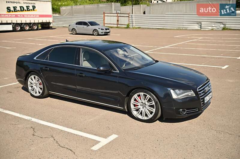Седан Audi A8 2010 в Рівному