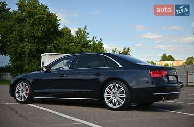 Седан Audi A8 2010 в 
