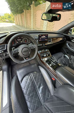 Седан Audi A8 2014 в 
