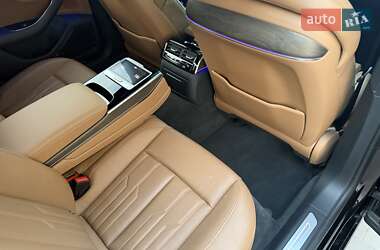 Седан Audi A8 2018 в 
