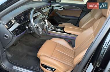 Седан Audi A8 2018 в 