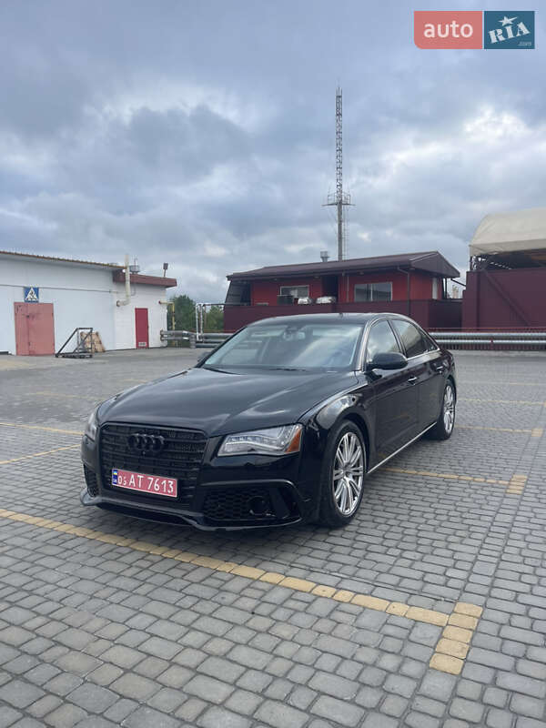 Седан Audi A8 2013 в 