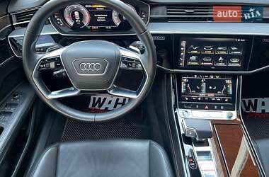 Седан Audi A8 2021 в 