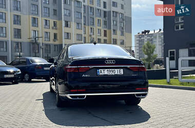 Седан Audi A8 2021 в 