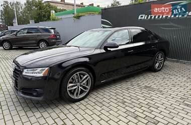 Седан Audi A8 2017 в 