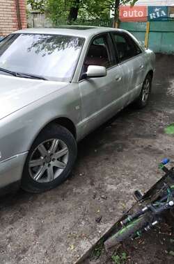 Седан Audi A8 2001 в Житомирі
