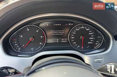 Седан Audi A8 2016 в 